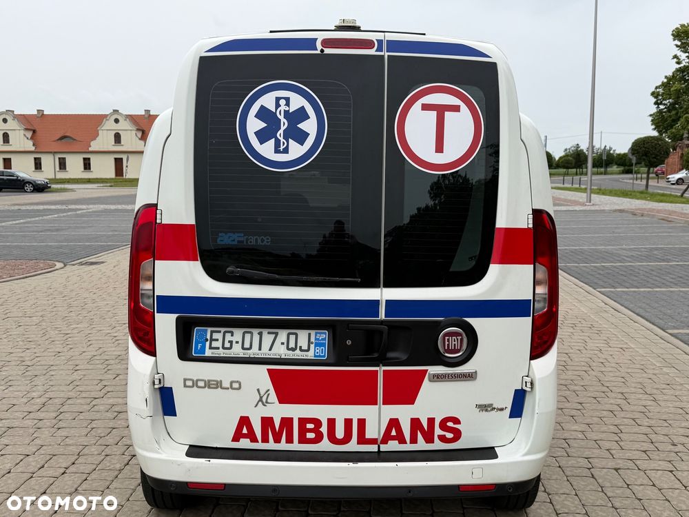 Fiat Doblo Karetka Ambulans Ambulance Sanitarny EN1789 - 5