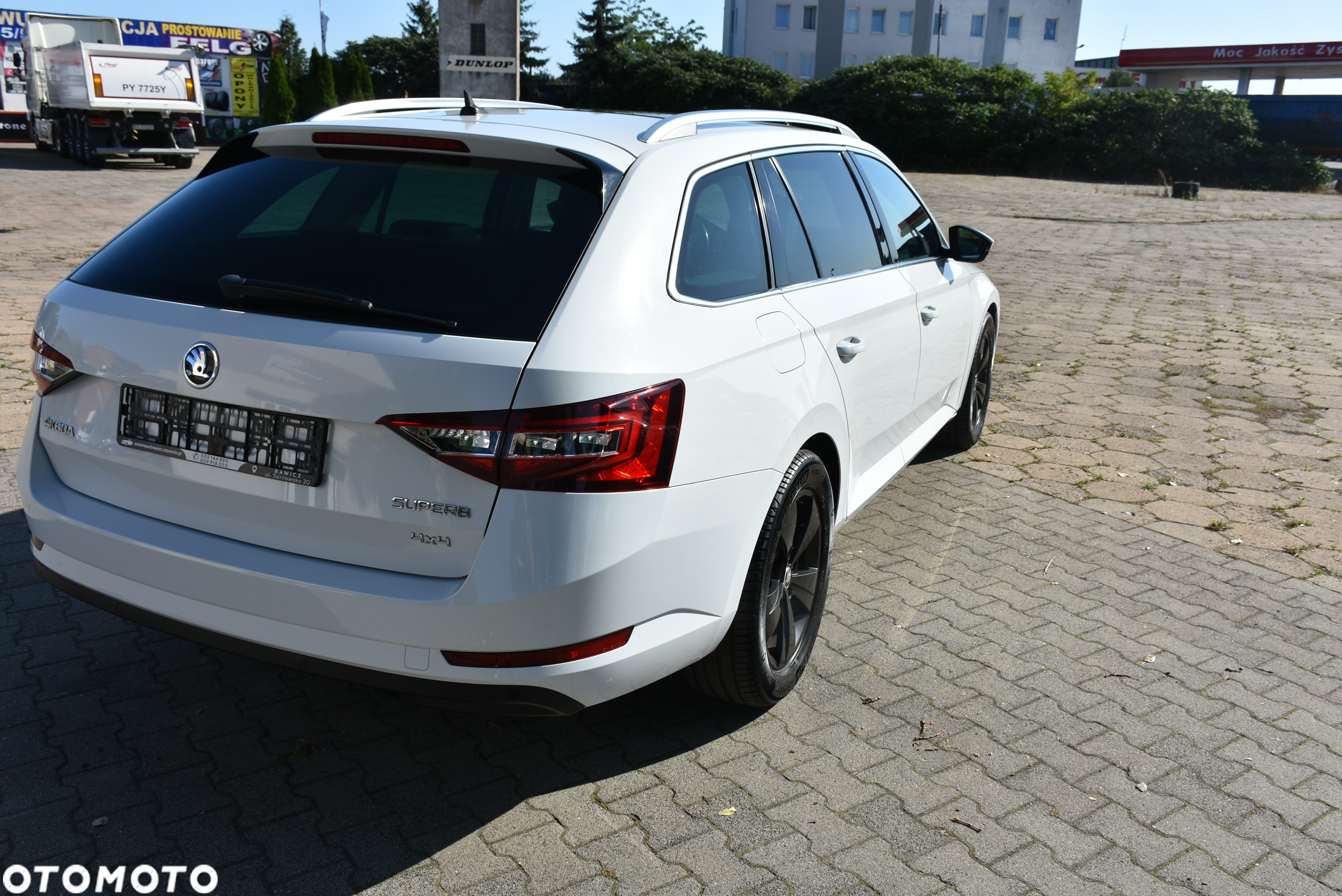 Skoda Superb 2.0 TDI 4x4 DSG Premium Edition - 9