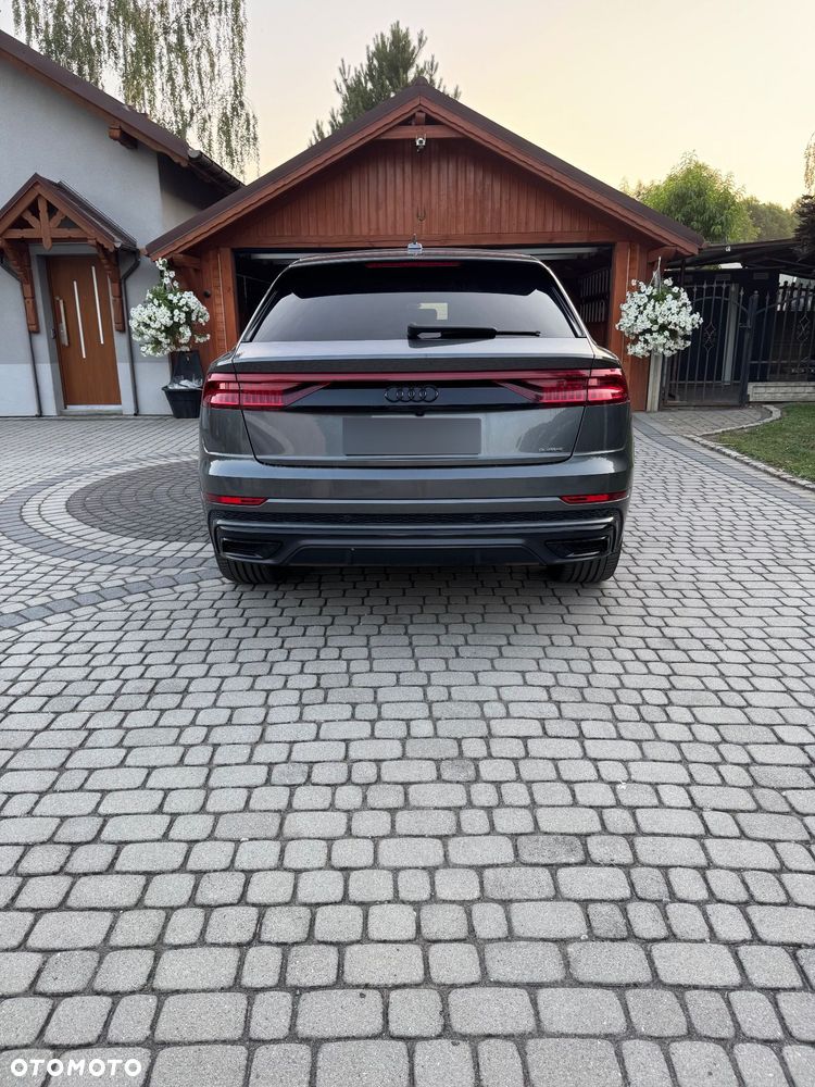 Audi Q8 - 3