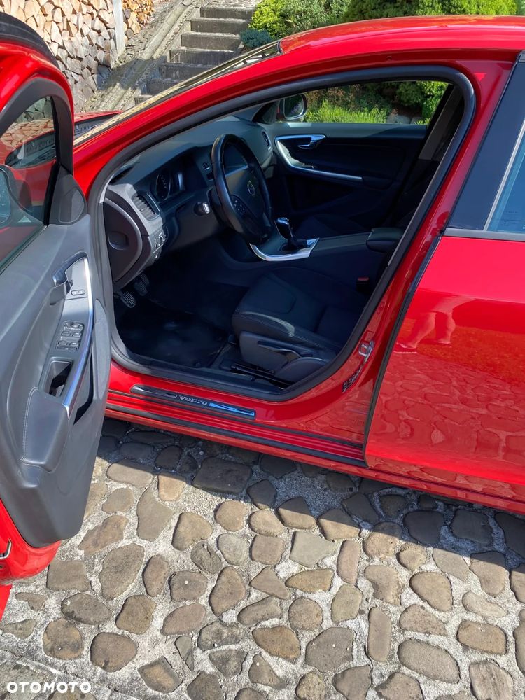 Volvo V60 D4 Drive-E Kinetic - 9