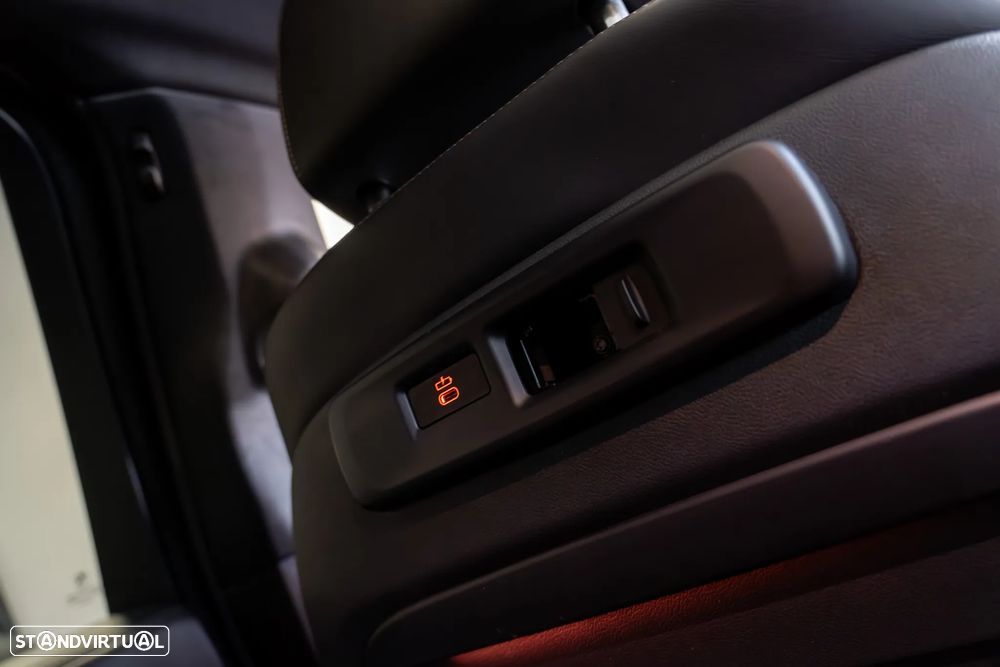 BMW X6 30 d xDrive Pack M - 28