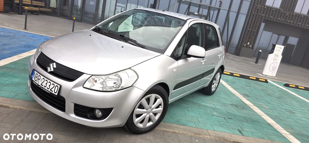 Suzuki SX4 1.6 GLX / Comfort - 2