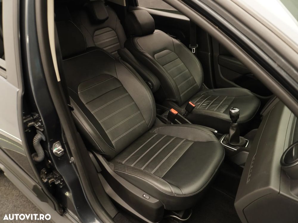Dacia Duster 1.5 dCi 4x4 Prestige - 8
