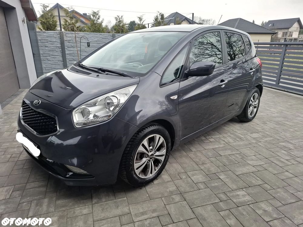 Kia Venga 1.4 CVVT UEFA EURO 2016 - 5