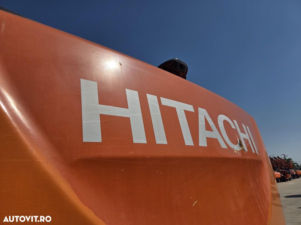 Hitachi ZX300LC-6, 2020, 8.155h, cupa NOUA 1,8m, 31,3 tone, protectie cabina, inst picon pe brate, gresare automata, lant 90% bun doar 700h deplasare, ad sapare 8m, motor Isuzu, 3 pompe hidr HITACHI, camera spate si laterale, STARE BUNA, 94.900 Eur+Tva - 39