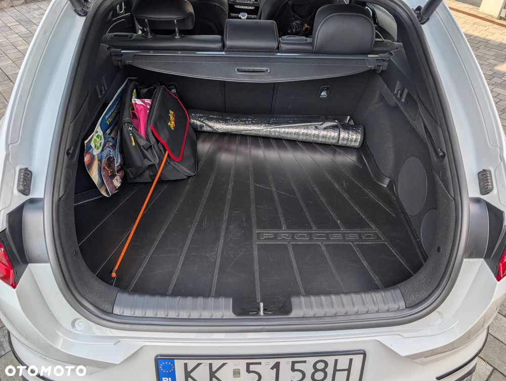 Kia ProCeed 1.5 T-GDI GT Line DCT - 23