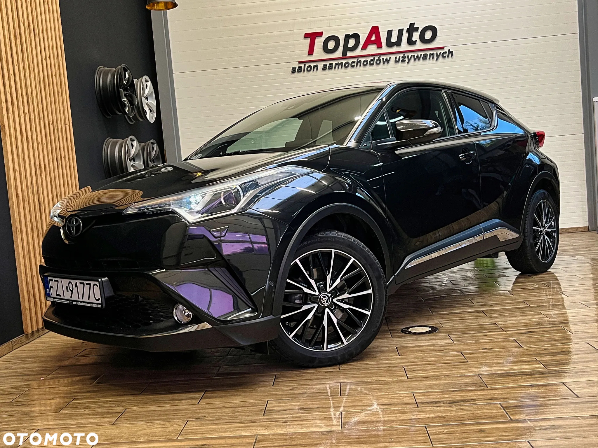 Toyota C-HR 1.2 T Premium - 16