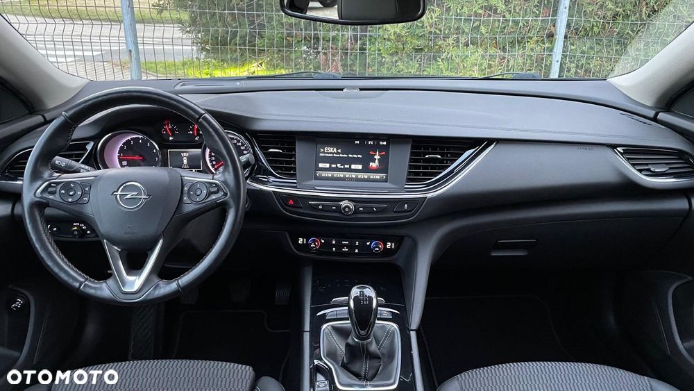 Opel Insignia 1.5 T Innovation S&S Eco - 8