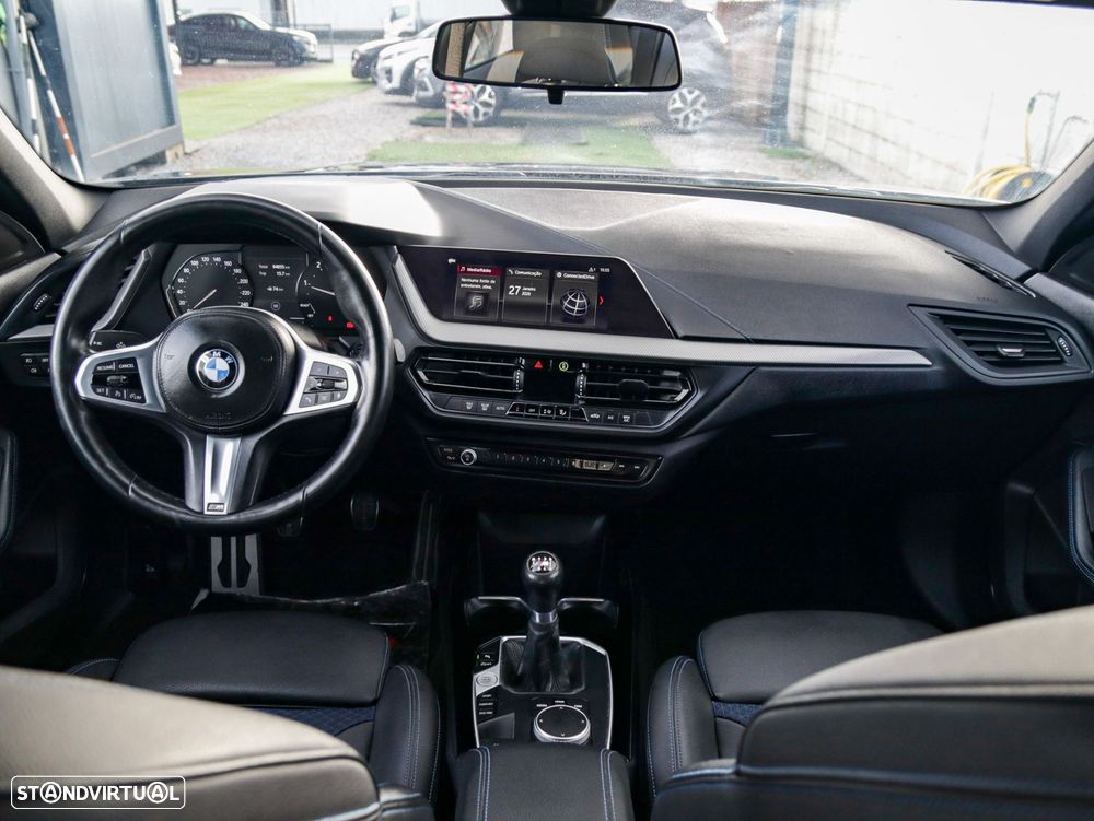 BMW 116 d Pack Desportivo M - 25