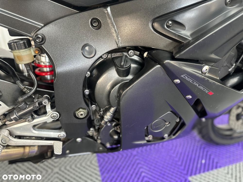 Yamaha R6 - 20