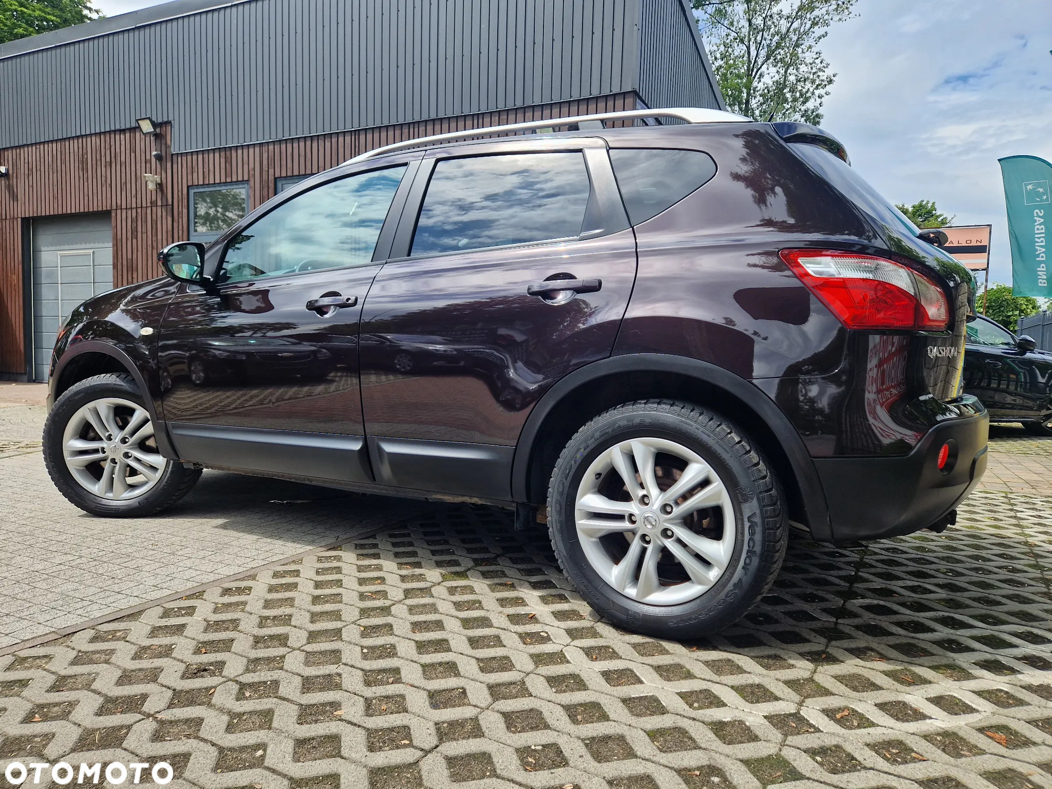 Nissan Qashqai 1.6 visia - 3