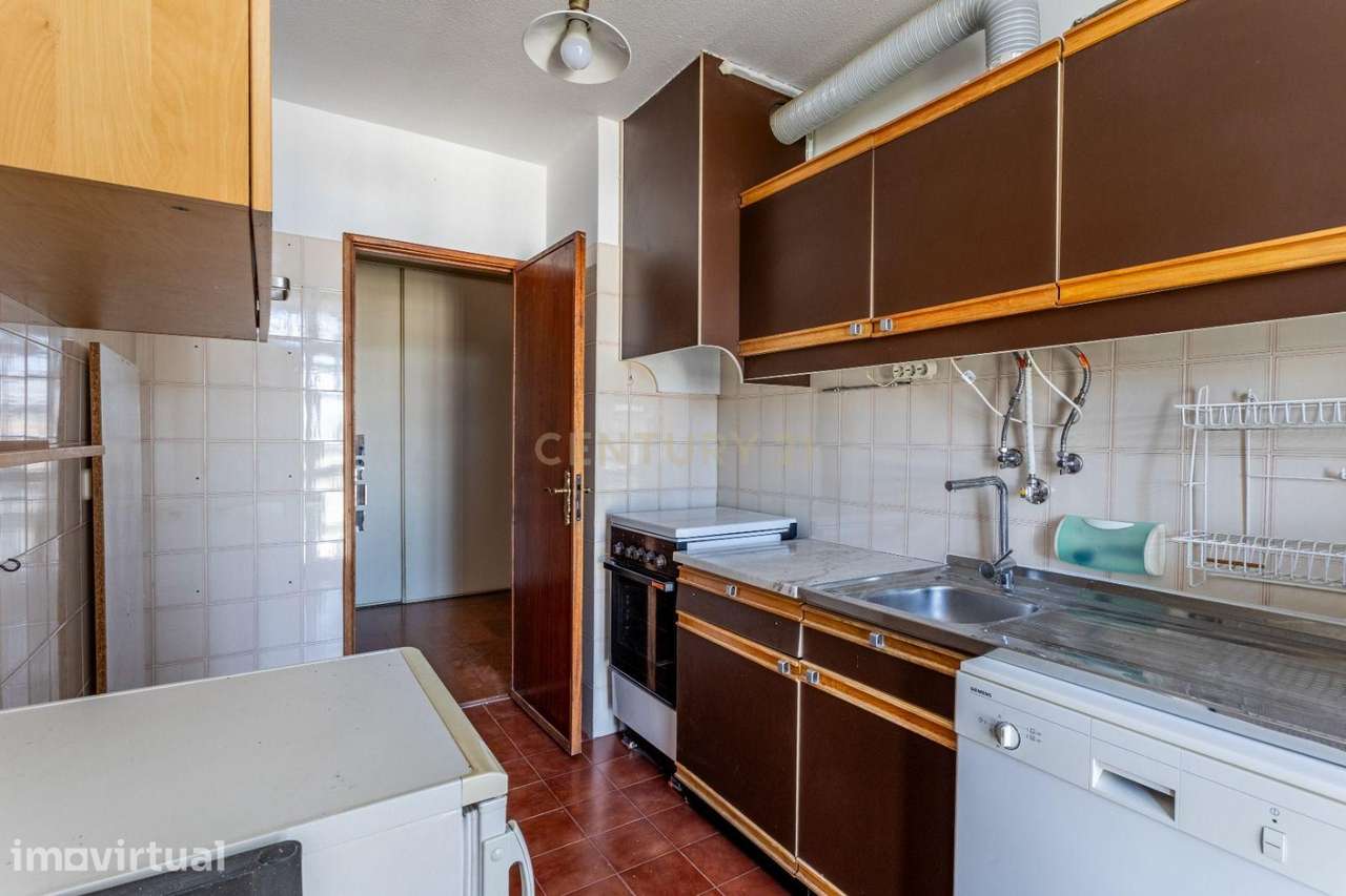 Apartamento T2 em Santo António dos Cavaleiros, Loures - Grande imagem: 4/20