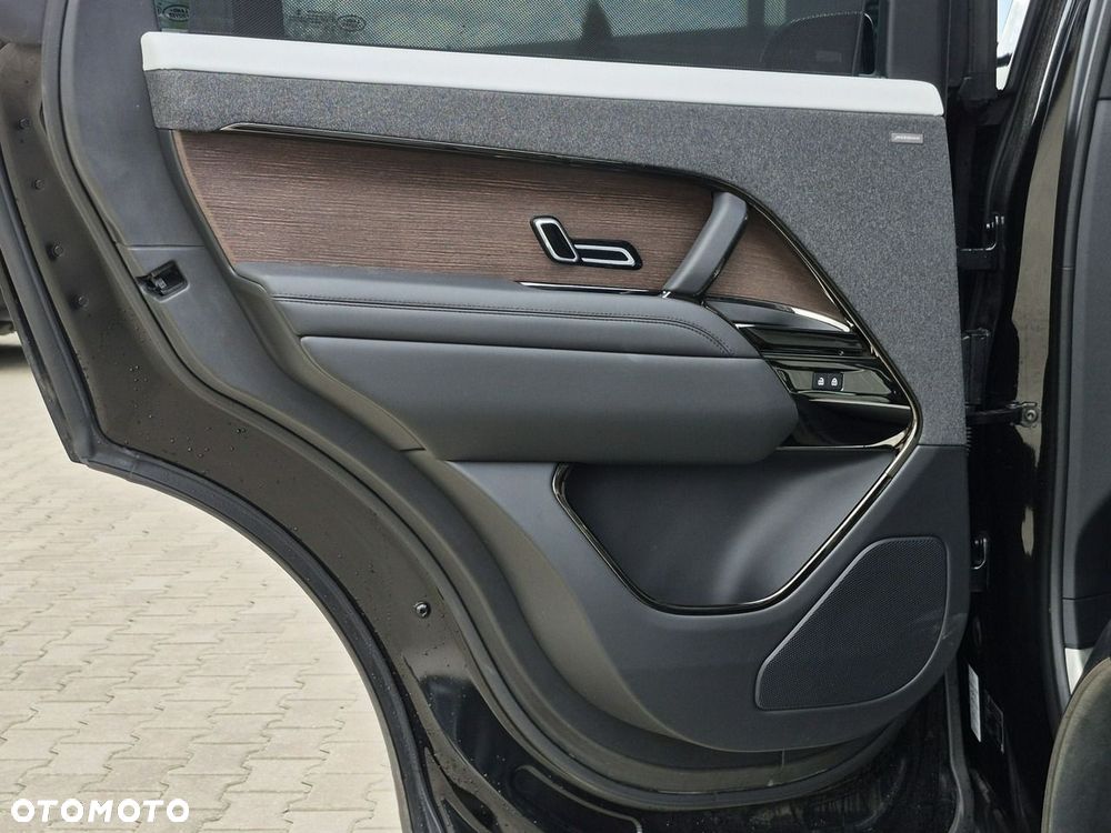 Land Rover Range Rover Sport D250 Dynamic SE - 24