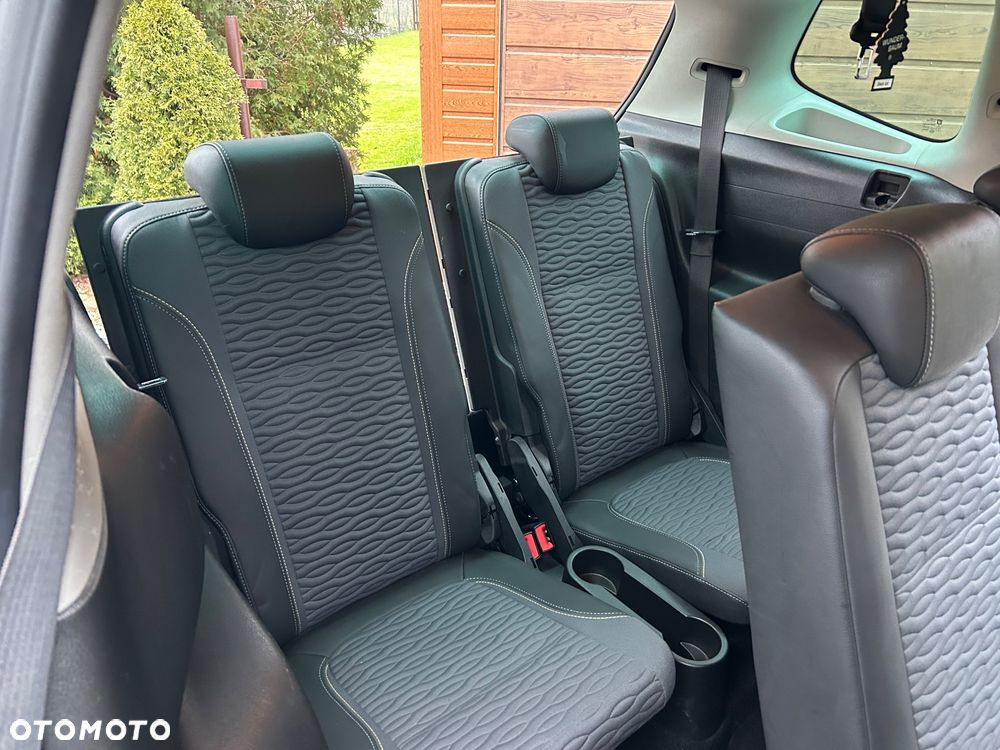 Opel Zafira - 25