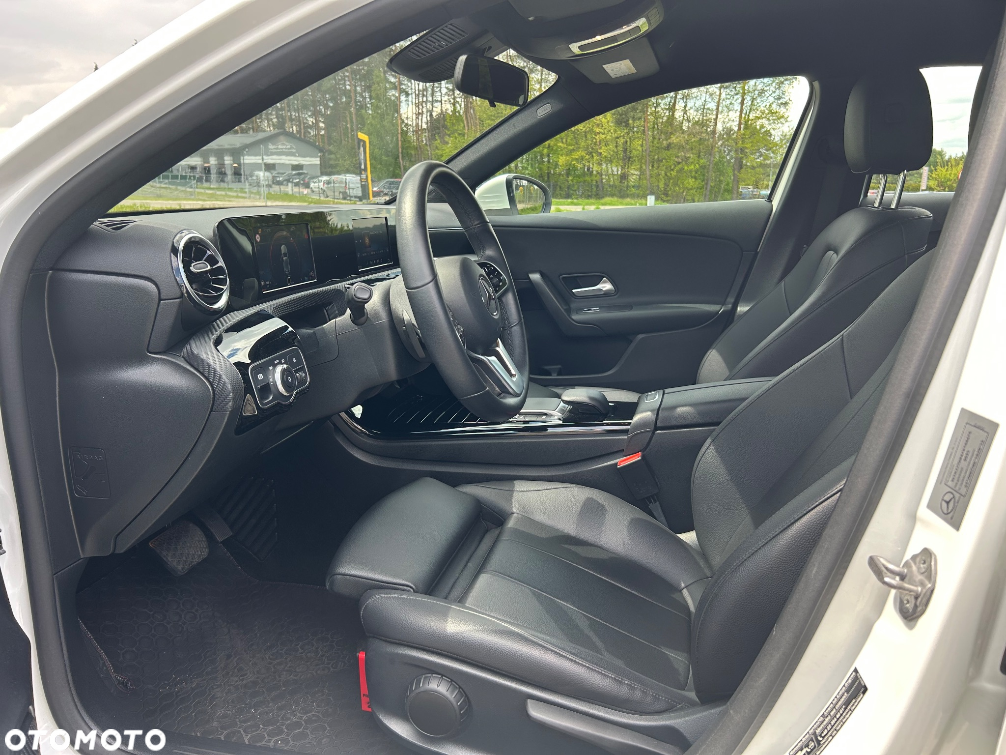 Mercedes-Benz Klasa A 180 7G-DCT - 9