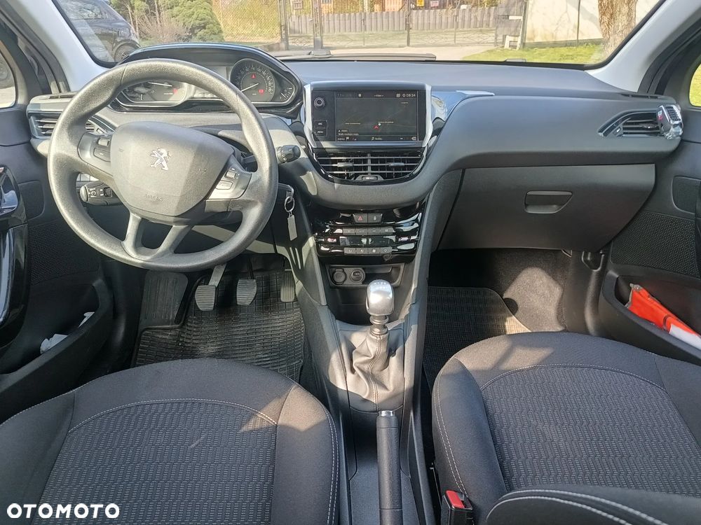 Peugeot 208 BlueHDi 100 Active - 9