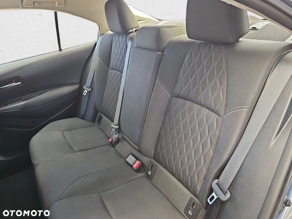 Toyota Corolla 1.5 Comfort - 23