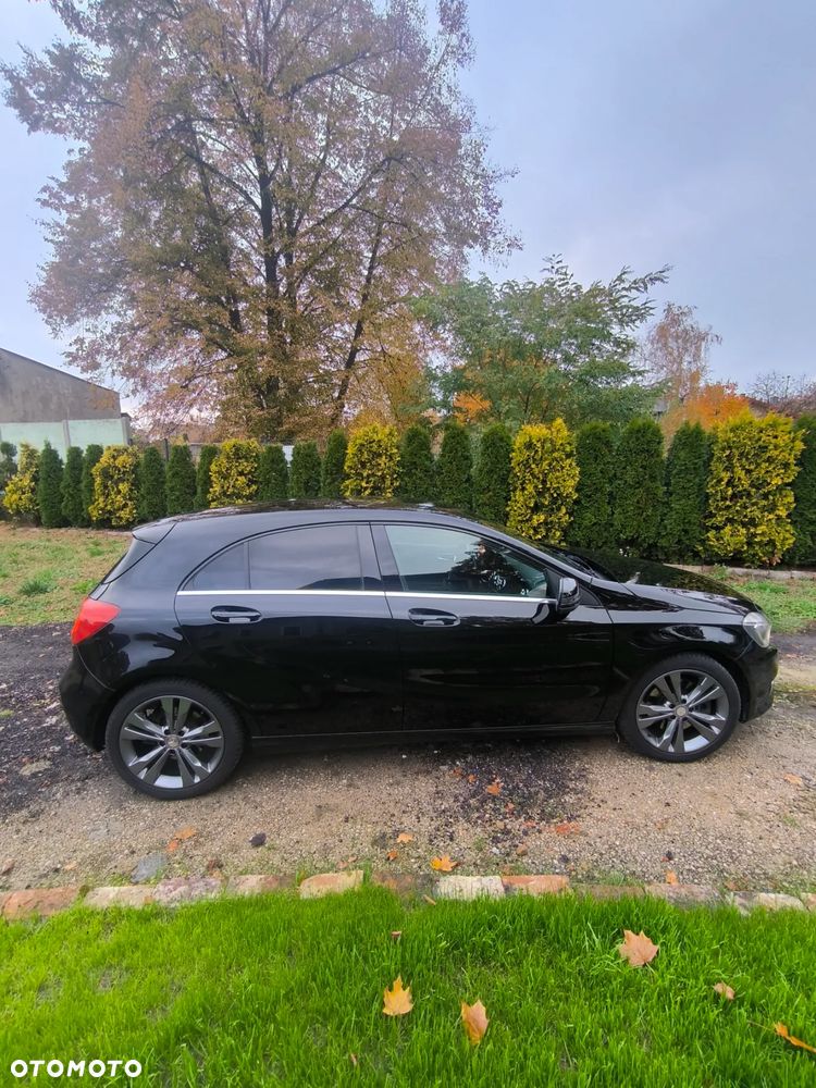 Mercedes-Benz Klasa A 250 7G-DCT AMG Line - 20