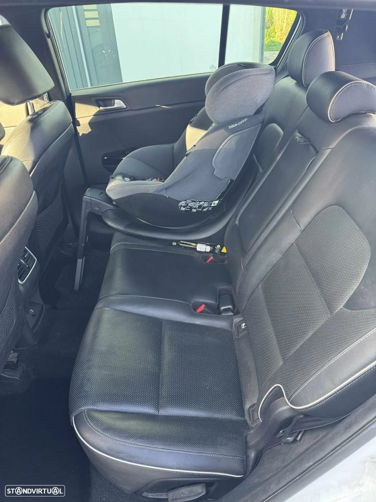 Kia Sportage 1.6 T-GDI GT Line+SRF - 30