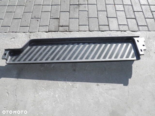 STOPIEŃ PRÓG PRAWY MERCEDES SPRINTER A9066860510 - 1