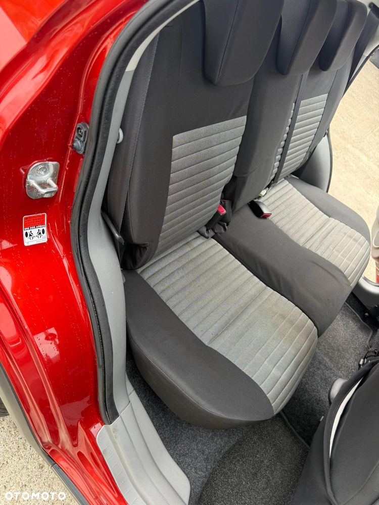 Suzuki SX4 - 18