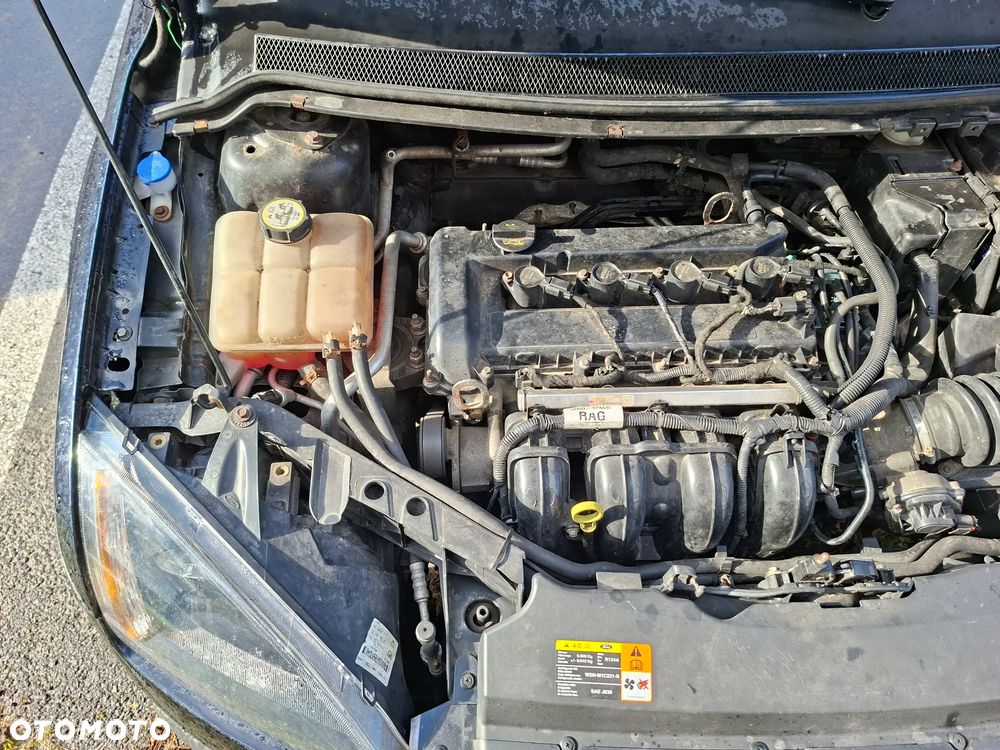 Ford Focus 2.0 Sport - 13