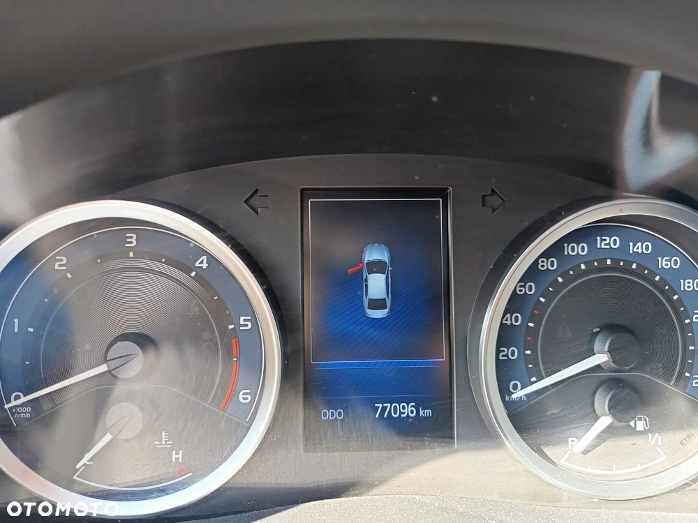 Toyota Corolla 1.4 D-4D Premium - 3