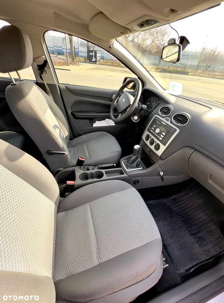 Ford Focus 2.0 FX Silver / Silver X - 10