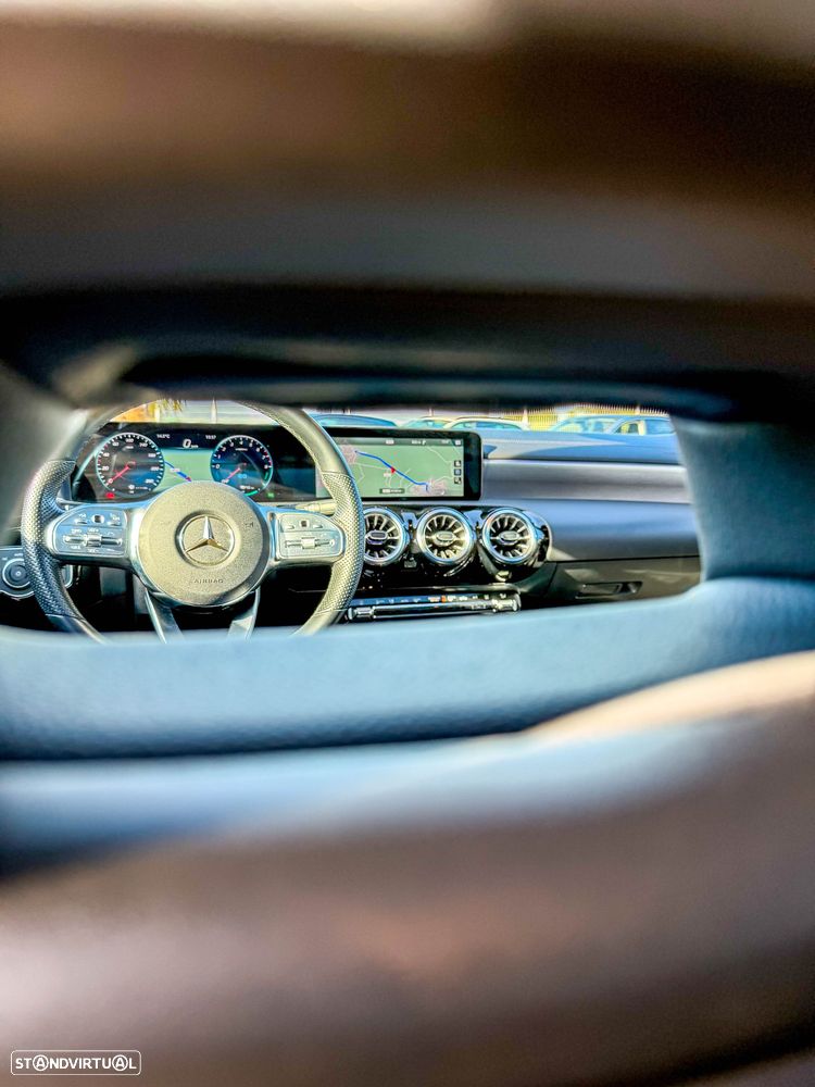 Mercedes-Benz CLA 250 - 12