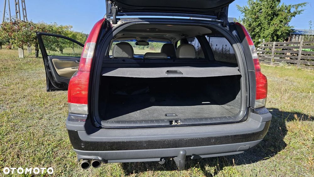 Volvo V70 R - 12