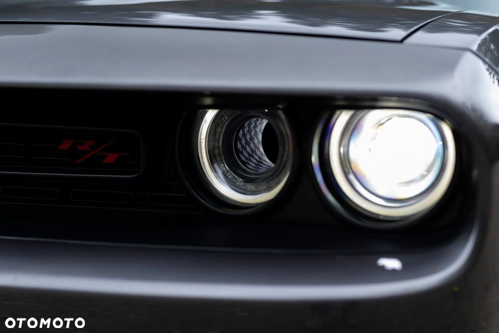 Dodge Challenger 6.4 Scat Pack - 5