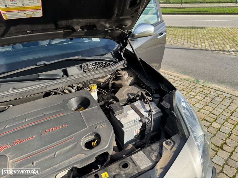 Alfa Romeo Giulietta 1.6 JTDm Veloce - 31