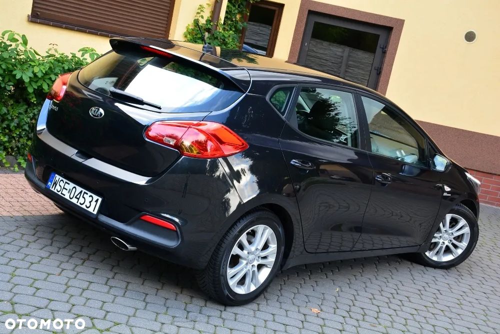Kia Ceed 1.6 GDI L Business Line - 21