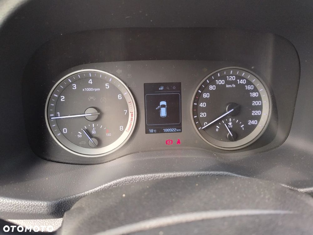 Hyundai Tucson 1.6 GDI BlueDrive Comfort 2WD - 9