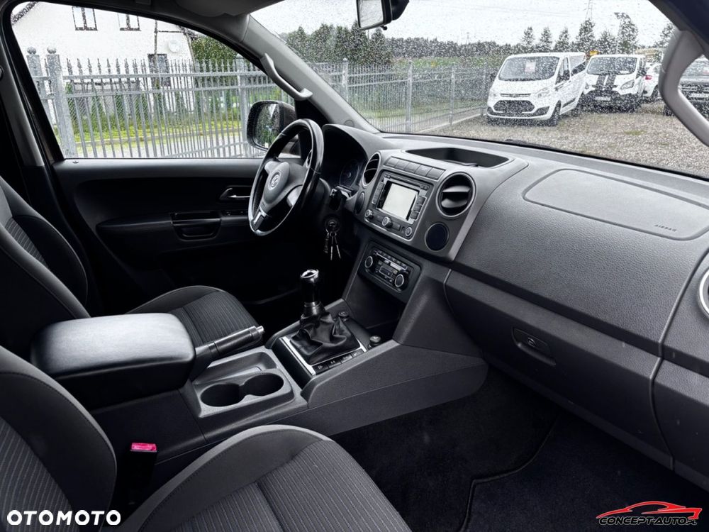 Volkswagen Amarok - 13