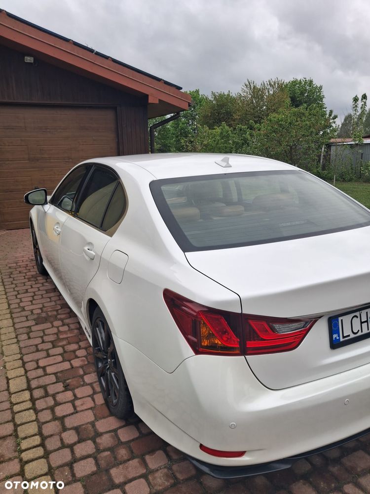 Lexus GS - 5