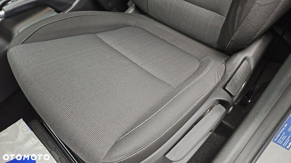 Hyundai Kona 1.6 T-GDI Smart DCT - 12