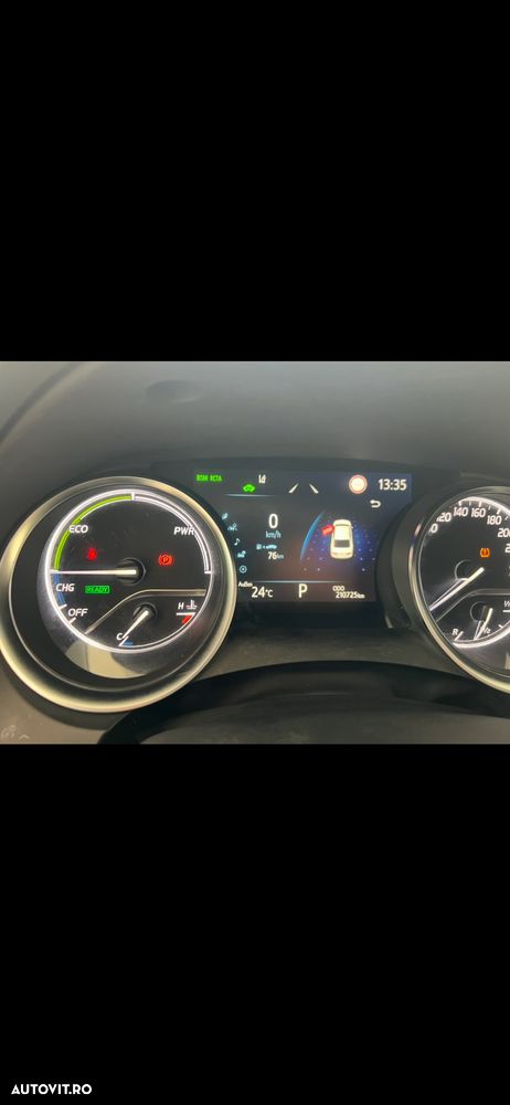 Toyota Camry Business Edition - 8