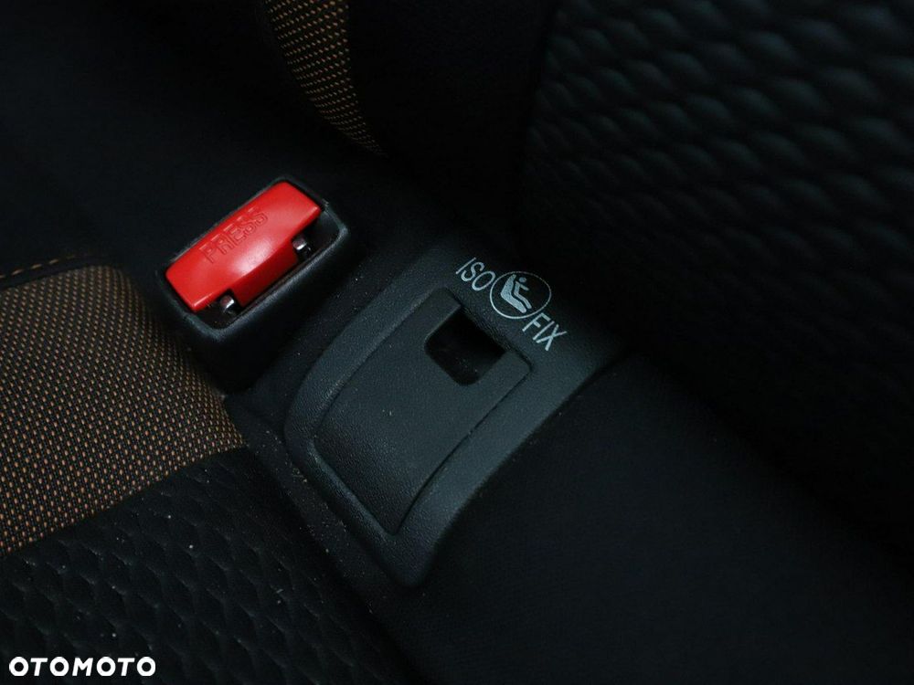 Nissan Qashqai 1.3 DIG-T N-Motion - 36