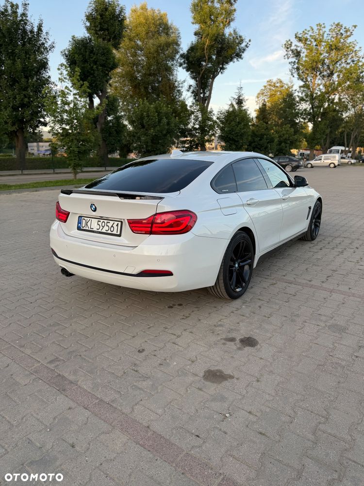 BMW Seria 4 420d xDrive Sport-Aut - 4