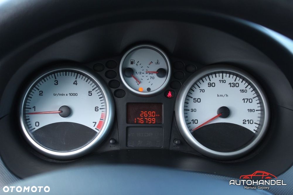 Peugeot 206 plus - 9