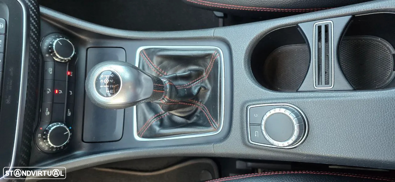 Mercedes-Benz A 180 CDI (BlueEFFICIENCY) AMG Sport - 17