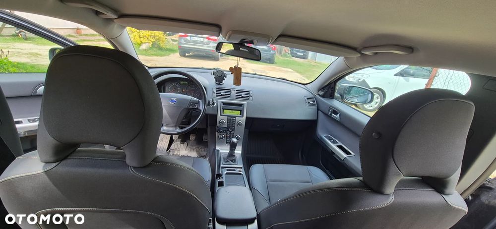 Volvo V50 2.0D - 6
