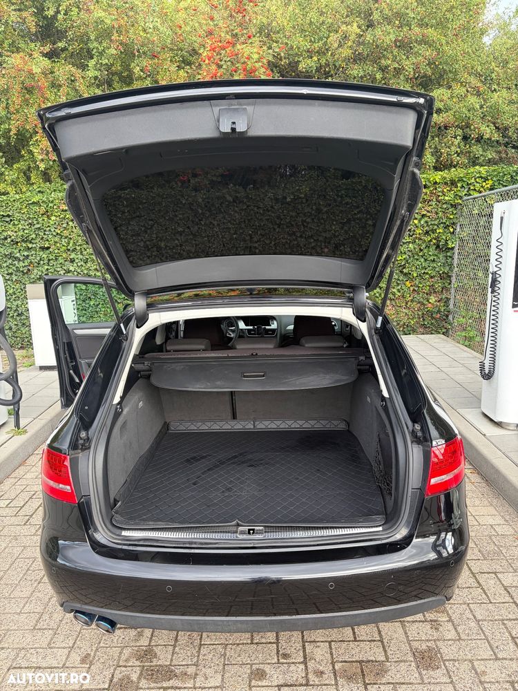 Audi A4 Avant 2.0 TDI - 8