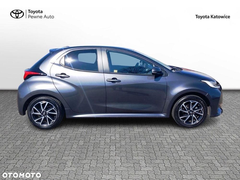 Toyota Yaris - 7