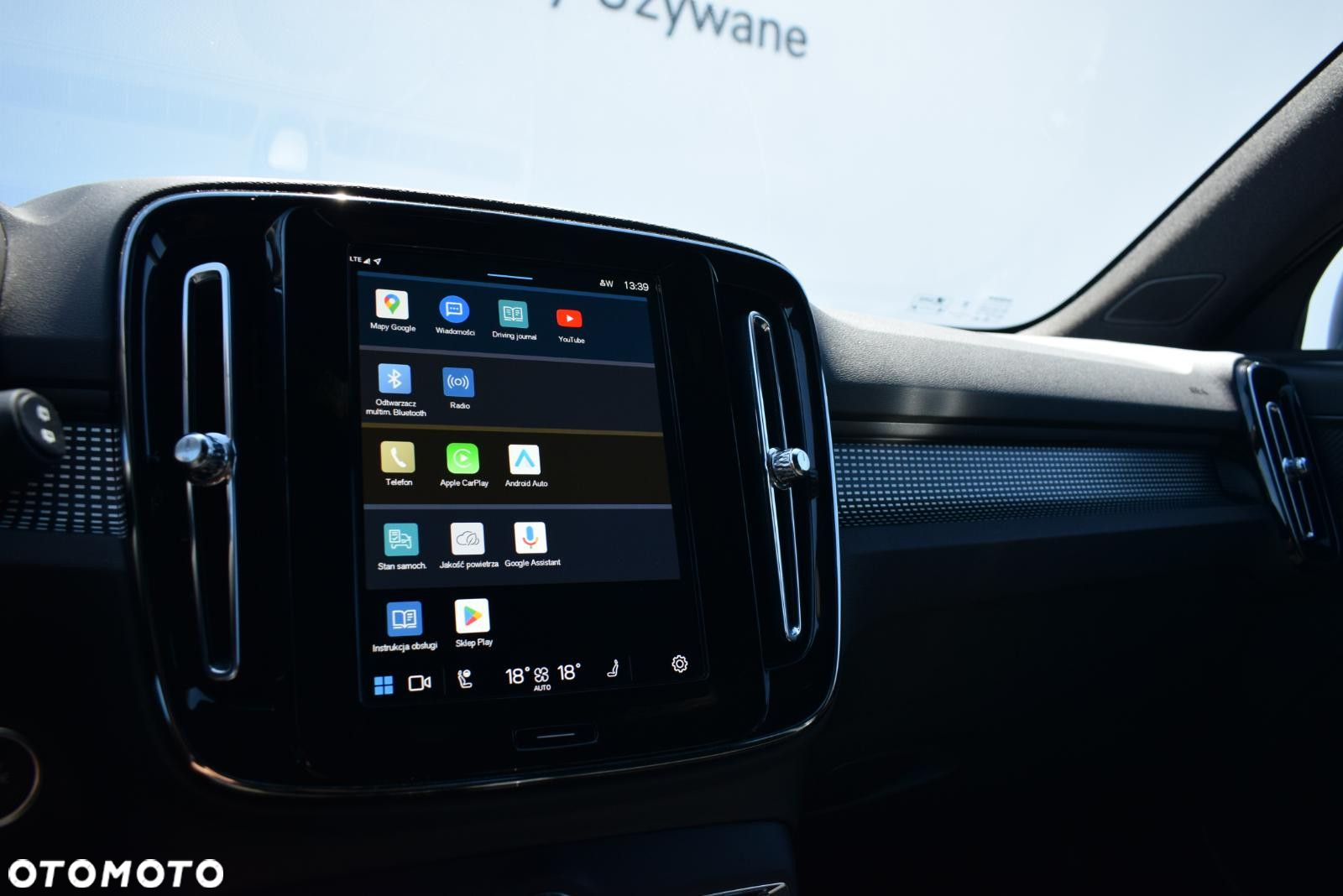 Volvo XC 40 - 26