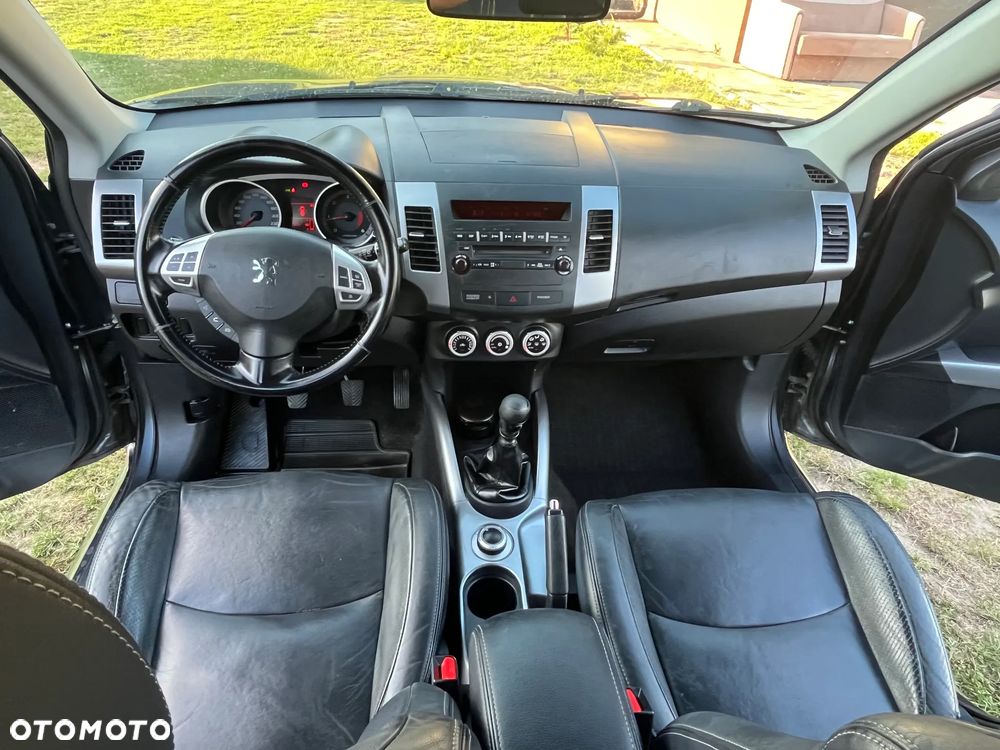 Peugeot 4007 HDI FAP 7-Sitzer Platinum - 33
