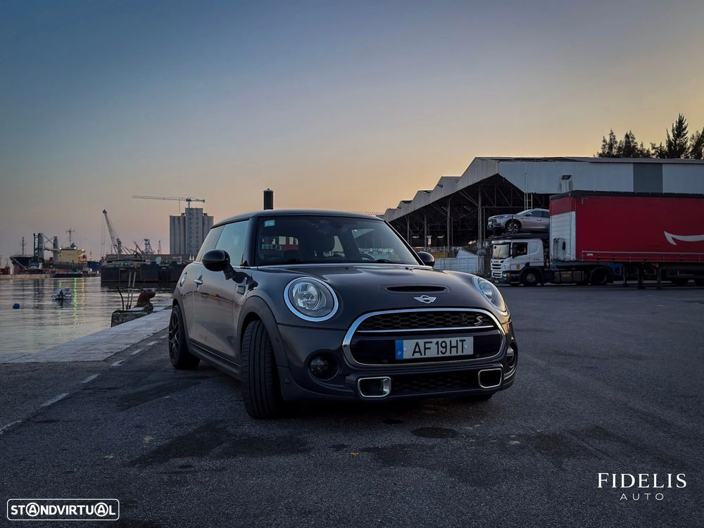 MINI 3 Portas Cooper S - 2