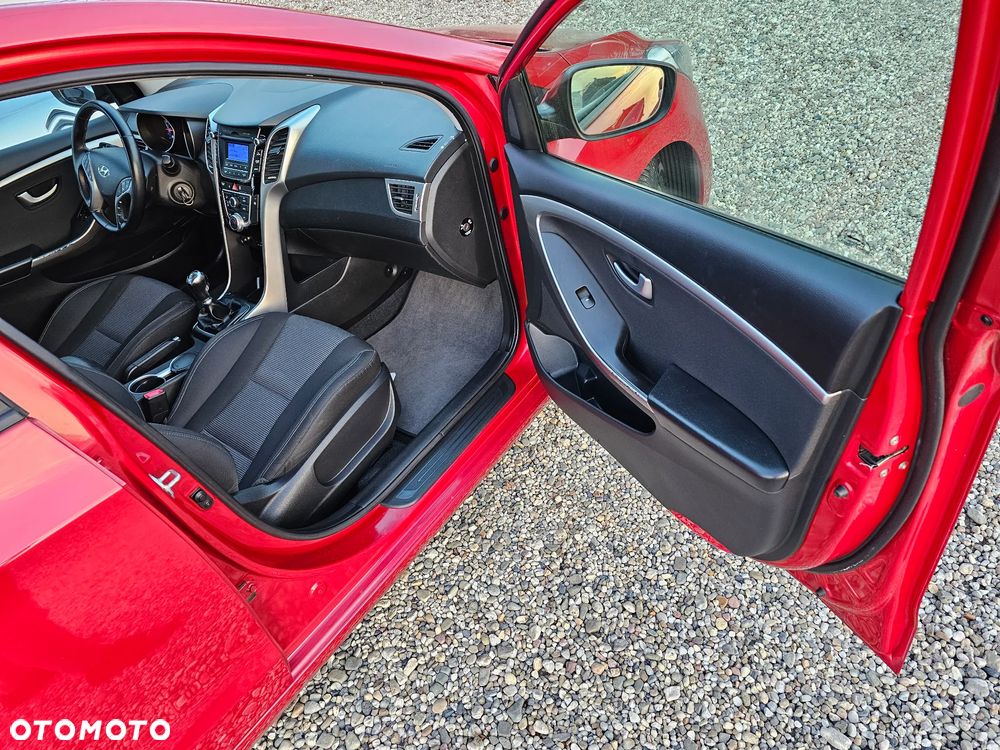 Hyundai i30 blue 1.6 GDI Style - 9