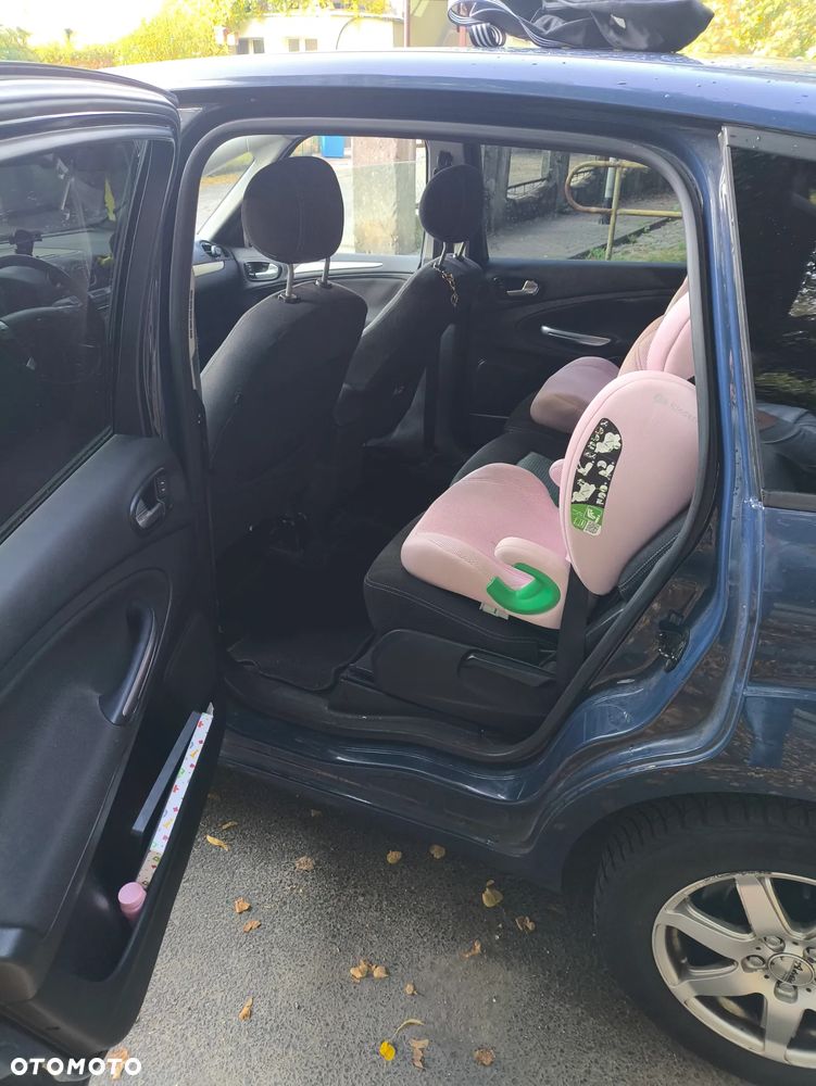 Ford S-Max - 6